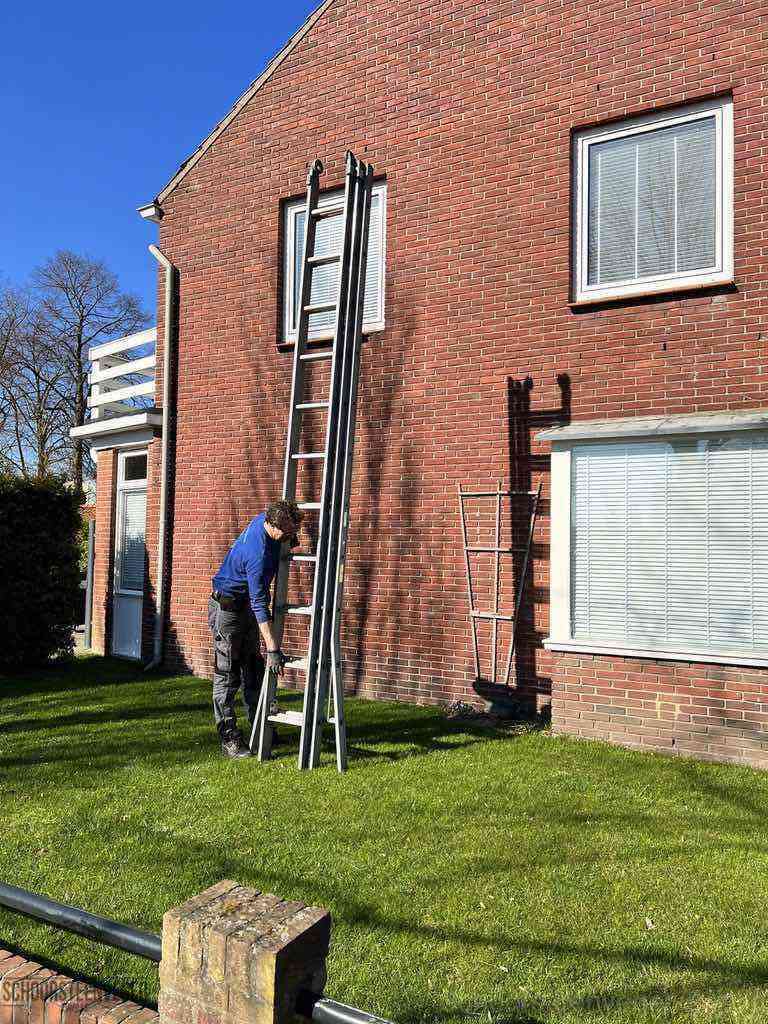Zwolle schoorsteenveger huis ladder